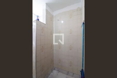 Banheiro de casa para alugar com 2 quartos, 60m² em Jardim do Papai, Guarulhos