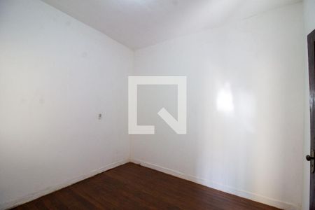 Quarto de casa para alugar com 2 quartos, 60m² em Jardim do Papai, Guarulhos
