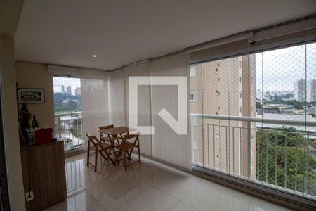 Apartamento para alugar com 95m², 2 quartos e 2 vagasVaranda