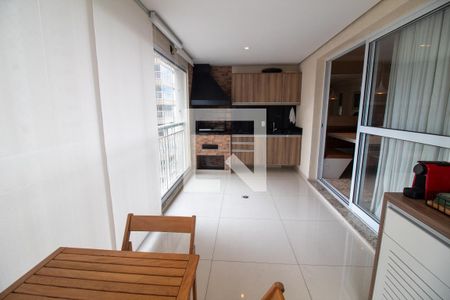 Apartamento para alugar com 95m², 2 quartos e 2 vagasVaranda