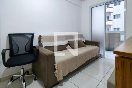 Sala de apartamento para alugar com 1 quarto, 53m² em Nova Mirim, Praia Grande