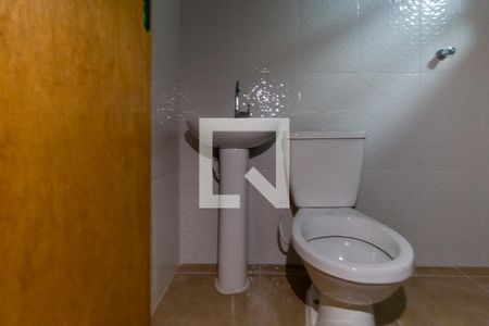 Banheiro de kitnet/studio para alugar com 1 quarto, 30m² em Vila Oratorio, São Paulo