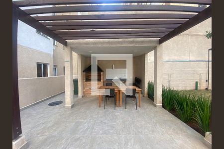 Apartamento à venda com 37m², 2 quartos e sem vaga Apartamento à venda com 37m², 2 quartos e sem vagaChurrasqueira