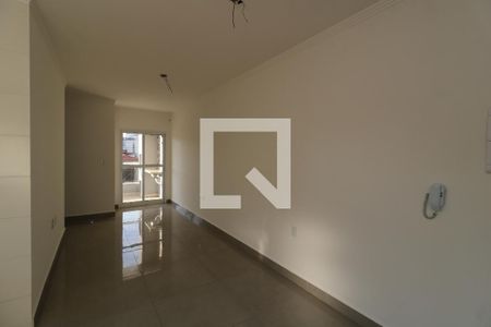 Sala de apartamento à venda com 2 quartos, 68m² em Vila Curuçá, Santo André