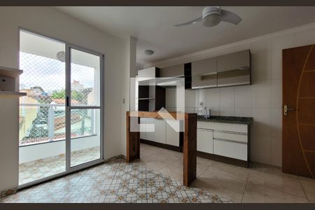 Sala de apartamento à venda com 2 quartos, 90m² em Jardim Santo Antônio, Santo André