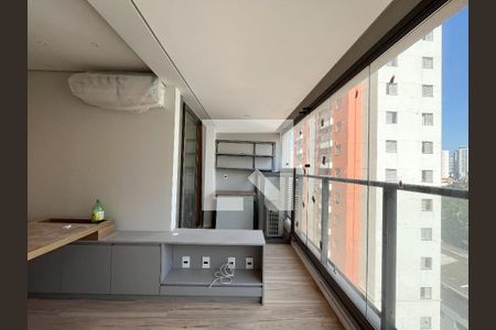 Apartamento para alugar com 37m², 1 quarto e 1 vaga Apartamento para alugar com 37m², 1 quarto e 1 vagaVaranda