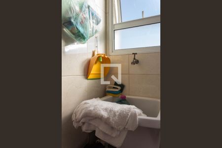 Apartamento à venda com 60m², 2 quartos e 1 vaga Apartamento à venda com 60m², 2 quartos e 1 vagaÁrea de Serviço
