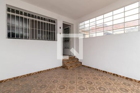 Quintal Frontal de casa à venda com 2 quartos, 85m² em Casa Verde, São Paulo