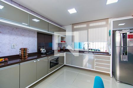 Cozinha  de casa à venda com 2 quartos, 98m² em São José, Canoas