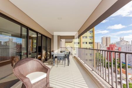 Apartamento à venda com 3 quartos, 163m² em Vila Mariana, São Paulo