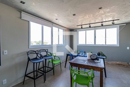 Apartamento para alugar com 36m², 1 quarto e sem vaga Apartamento para alugar com 36m², 1 quarto e sem vagaÁrea comum - Salão de festas