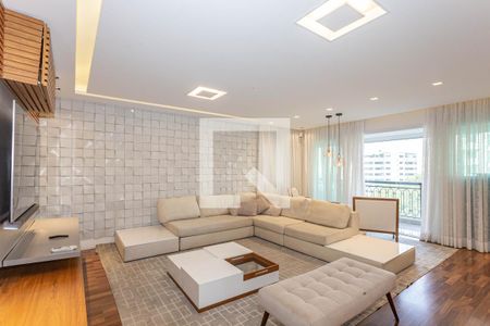 Apartamento à venda com 215m², 4 quartos e 4 vagasSala