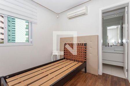 Apartamento à venda com 215m², 4 quartos e 4 vagasSuite 4