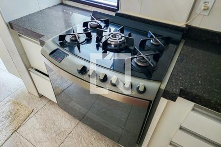 Apartamento à venda com 105m², 3 quartos e 2 vagasCozinha