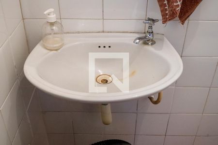 Casa à venda com 160m², 4 quartos e 2 vagasBanheiro da Suíte