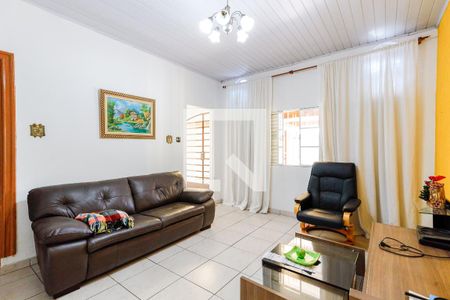 Sala  de casa para alugar com 4 quartos, 160m² em Vila Nilo, São Paulo