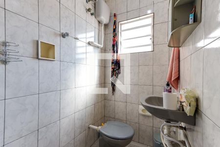 Casa à venda com 160m², 4 quartos e 2 vagasBanheiro Edícula 1