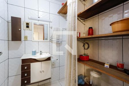 Casa à venda com 160m², 4 quartos e 2 vagasBanheiro