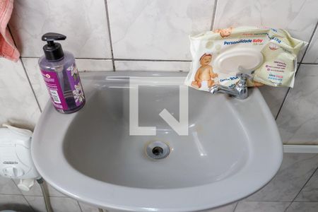 Casa à venda com 160m², 4 quartos e 2 vagasBanheiro Edícula 1