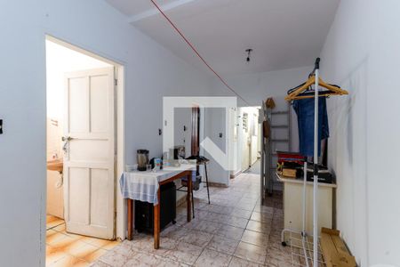 Casa à venda com 160m², 4 quartos e 2 vagasQuarto Edícula 2