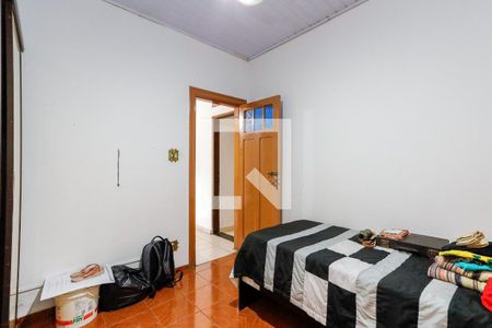 Suíte de casa à venda com 4 quartos, 160m² em Vila Nilo, São Paulo