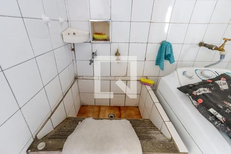 Casa à venda com 160m², 4 quartos e 2 vagasÁrea de Serviço 1