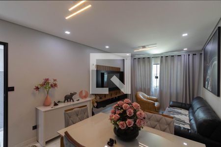 Sala de casa à venda com 2 quartos, 185m² em Vila Dalila, São Paulo