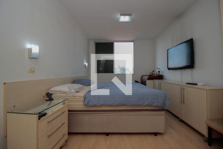 Apartamento à venda com 165m², 3 quartos e 1 vagaSuíte