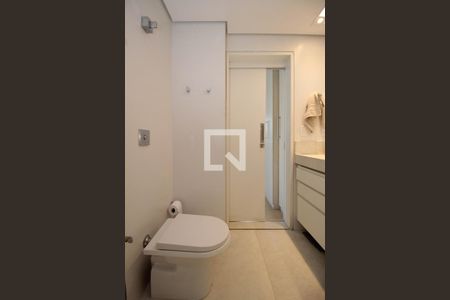 Apartamento à venda com 165m², 3 quartos e 1 vagaBanheiro da Suíte