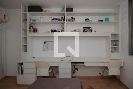 Apartamento à venda com 165m², 3 quartos e 1 vagaQuarto 1