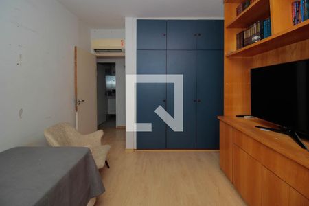 Apartamento à venda com 165m², 3 quartos e 1 vagaQuarto 2