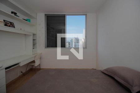 Apartamento à venda com 165m², 3 quartos e 1 vagaQuarto 1