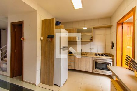 Casa à venda com 87m², 2 quartos e 2 vagasCozinha