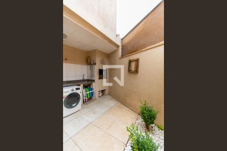 Casa à venda com 87m², 2 quartos e 2 vagasÁrea de Serviço