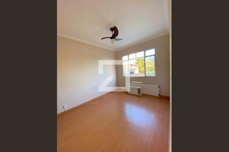 Sala de apartamento para alugar com 2 quartos, 62m² em Todos Os Santos, Rio de Janeiro