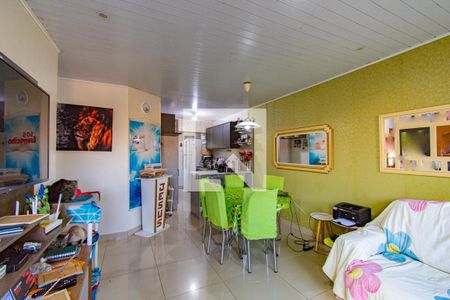 Casa à venda com 3 quartos, 75m² em São José, Canoas