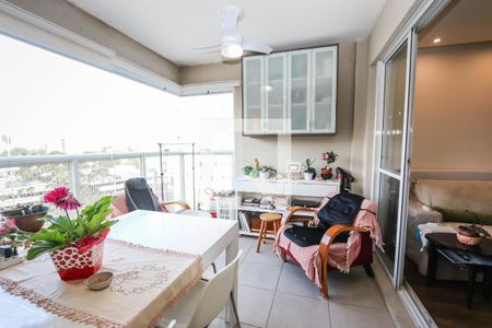 Sacada de apartamento à venda com 2 quartos, 75m² em Vila Andrade, São Paulo