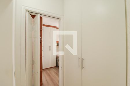 Apartamento à venda com 82m², 3 quartos e 2 vagasCorredor