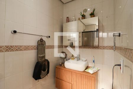 Apartamento à venda com 82m², 3 quartos e 2 vagasBanheiro da Suíte