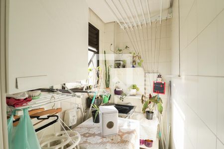 Apartamento à venda com 82m², 3 quartos e 2 vagasCozinha e Área de Serviço