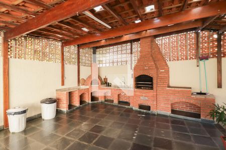 Apartamento à venda com 82m², 3 quartos e 2 vagasChurrasqueira