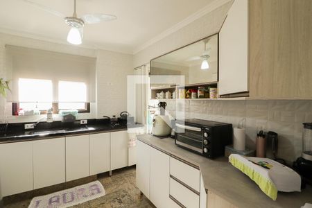 Apartamento à venda com 82m², 3 quartos e 2 vagasCozinha e Área de Serviço