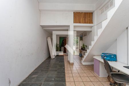 Casa à venda com 182m², 2 quartos e 2 vagasGaragem