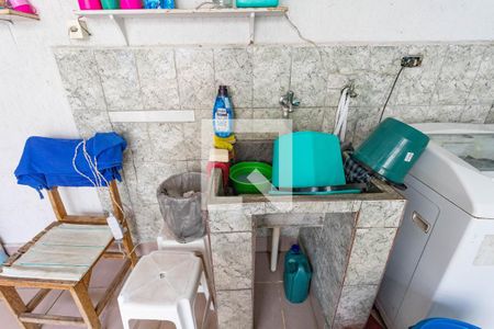 Casa à venda com 182m², 2 quartos e 2 vagasÁrea de serviço