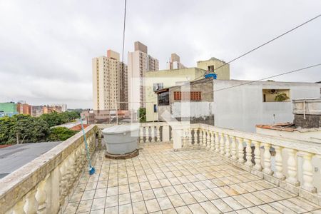 Casa à venda com 182m², 2 quartos e 2 vagasLaje