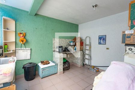 Casa à venda com 182m², 2 quartos e 2 vagasÁrea de serviço