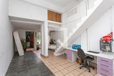 Casa à venda com 182m², 2 quartos e 2 vagasGaragem