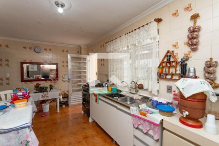 Casa à venda com 182m², 2 quartos e 2 vagasCozinha