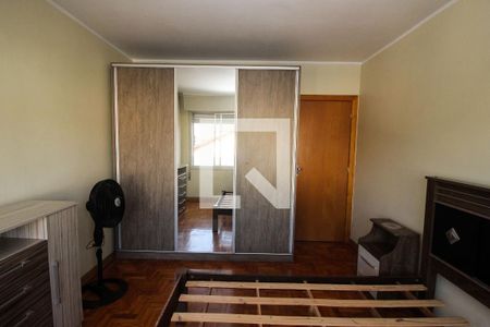Quarto 1 de apartamento para alugar com 2 quartos, 68m² em Vila São José, Porto Alegre
