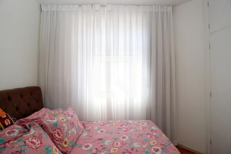 Quarto 1 de apartamento à venda com 2 quartos, 69m² em Anchieta, Belo Horizonte